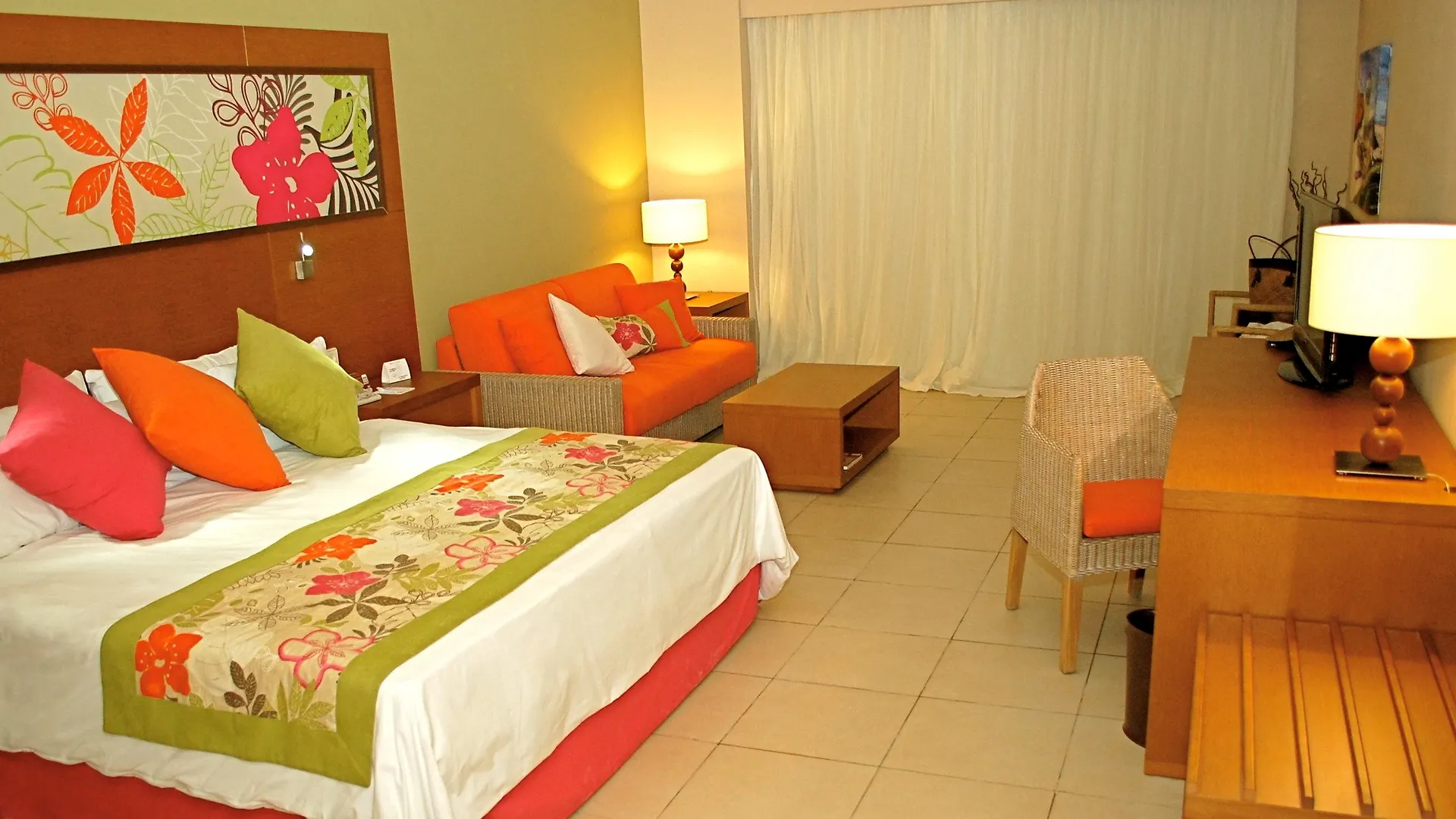 Resort Secrets Royal Beach Punta Cana (Adults Only)